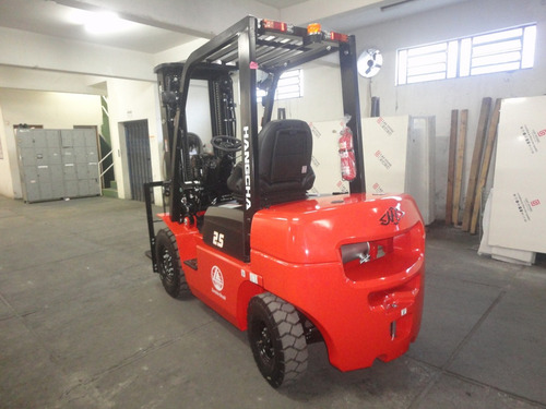 Empilhadeira Hangcha Diesel 2,5 Toneladas - Nova