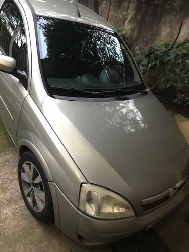 Chevrolet Corsa Sedan 2010 1.4 Premium Econoflex 4p