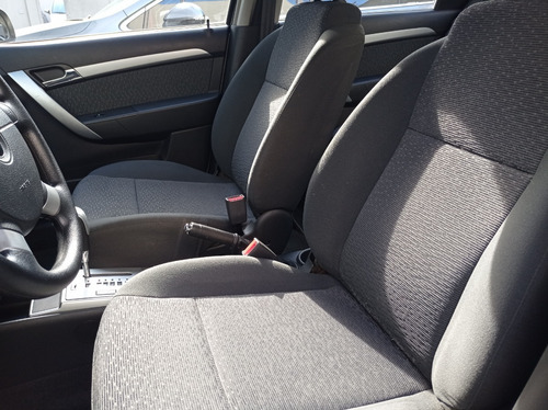 Imagen 9 de 11 de Chevrolet Aveo Lt 1.6 At