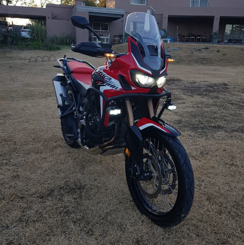 Imagen 10 de 23 de Honda Africa Twin Crf 1000 Dct Automática, Impecable.