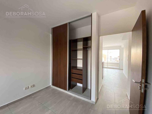 Imagen 8 de 19 de Departamento Dos Ambientes Con Balcón Terraza Y Baulera En Villa Del Parque