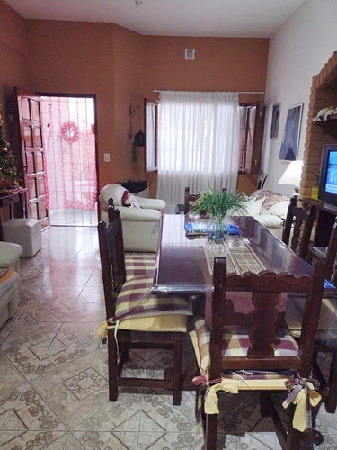 Imagen 5 de 16 de Venta Departamento Tipo Casa Al Frente Mar Del Tuyu