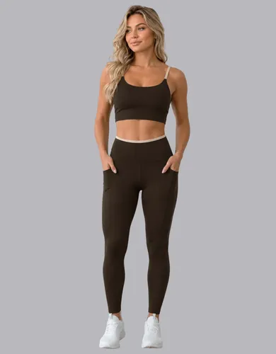 CONJUNTO BOM E BARATO PARA AS MUSAS