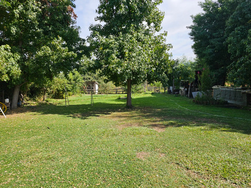 Venta De Propiedad Con Gran Terreno Y Casa Espaciosa