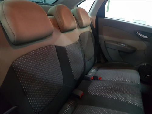 Fiat Grand Siena 1.6 Mpi Essence 16v