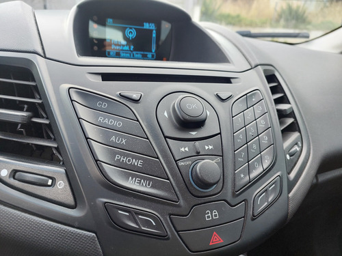 Ford Fiesta Kinetic S Plus 1.6 Año 2015 Usado Hatch 5p Nafta