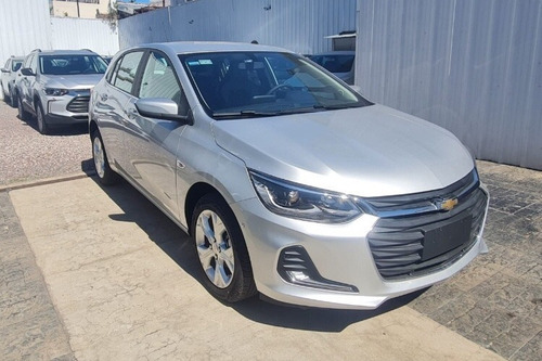 Imagen 16 de 18 de Chevrolet Onix Premier 0km
