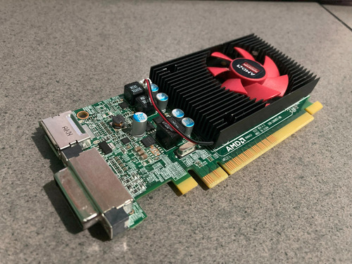 Tarjeta De Video 2gb Gddr5 Radeon R7 430 Grafica (Usado)