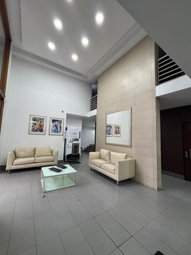 Arriendo Impecable Depto. Amoblado