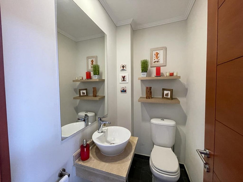Casa Condominio San Carlos De Apoquindo - Vende Propietario