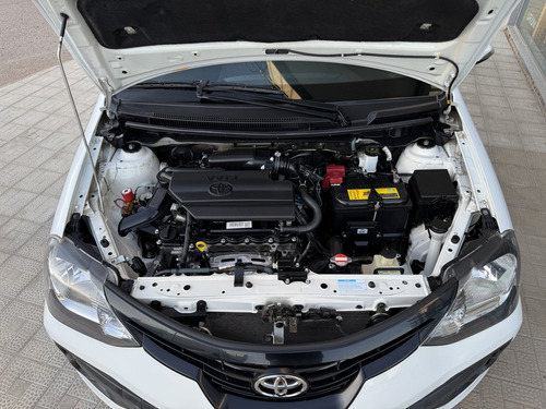 Toyota Etios 1.5 Sedan Xls