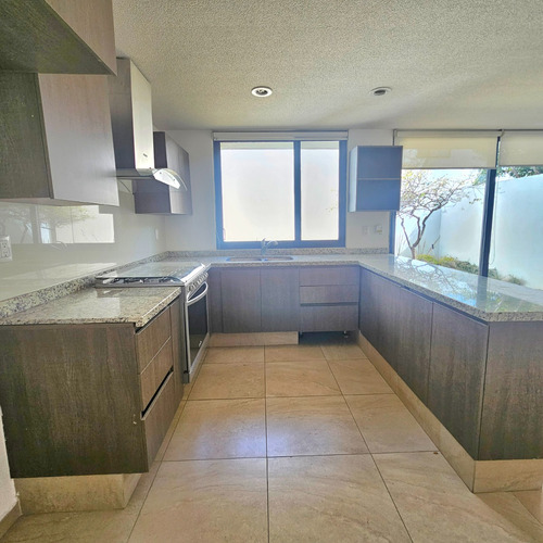 Casa En Renta En Juriquilla Santa Fe