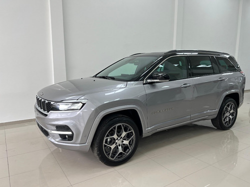 Jeep Commander 2.0 Td380 At9 4x4 7pas Overland