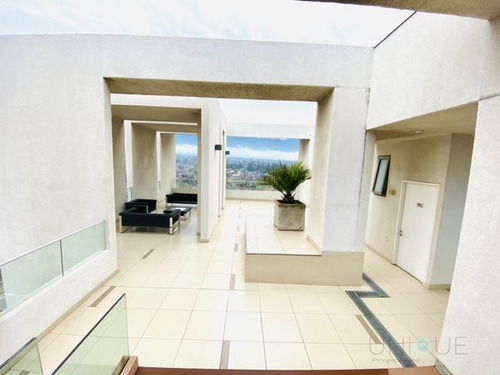 Imagen 22 de 30 de En Venta Luminoso Departamento En Las Condes 2d-2b-1e-1b
