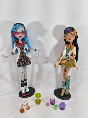 Pack Mad Science Cleo De Nile Ghoulia Yelps Monster High 02 (Usado)