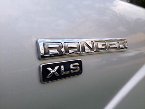 Ford Ranger Ranger 2.3 XLS 16V 4X2 CD GASOLINA 4P MANUAL