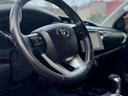 Toyota Hilux Hilux 2.7 SRV 4X2 CD 16V FLEX 4P AUTOMÁTICO