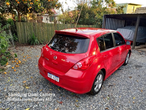 Nissan Tiida 1.8 Premium Mt 2011