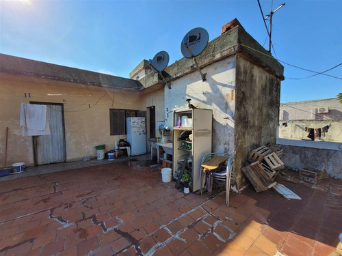 Oportunidad!esquina De 440m2 Apta Varios Destinos. Ideal Habitaciones Para Alquilar