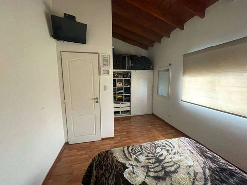 Imagen 8 de 11 de Duplex En Venta, Ituzaingo Norte, Garage Patio Y Vestidor