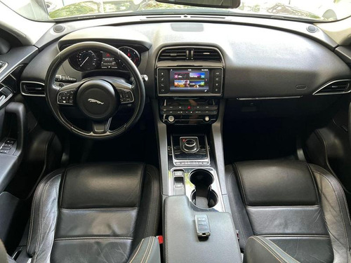 Jaguar F-PACE Fpace 20td Prestig
