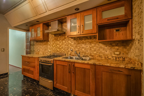 Venta Casa 4 Ambientes Con Patio Y Cochera En Ramos Mejía