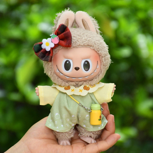 Conjunto De Ropa Para Mini Muñeca De Con Botella De Agua