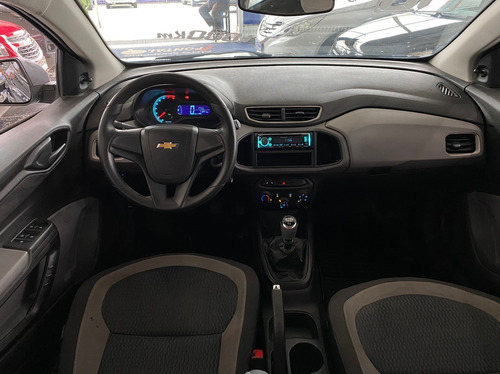 Imagem 3 de 15 de Chevrolet Onix 1.0 Mpfi Ls 8v 2016