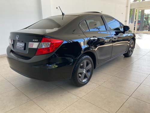 Imagen 4 de 17 de Honda Civic Exs 1.8 Mt