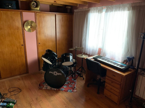 Imagen 19 de 23 de Vendo - Increíble Propiedad - Casa De 4 Ambiente Muy Comoda