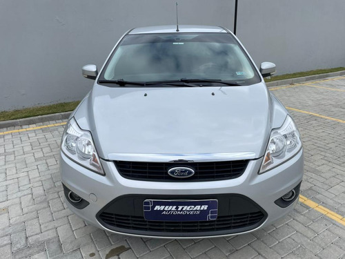 Ford Focus Sedan 1.6/1.6 Flex 8V/16V 4p Mec.