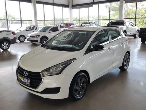 Hyundai HB20 HB20 1.6 COMFORT PLUS 16V FLEX 4P AUTOMÁTICO