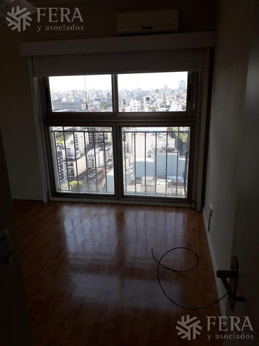 Venta De Departamento Tipo Duplex De 3 Ambientes Con Cochera En Barracas (26861)
