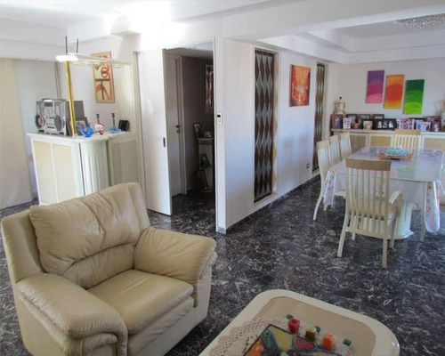 Imagen 4 de 18 de Departamento - Recoleta - Paraguay Y Laprida