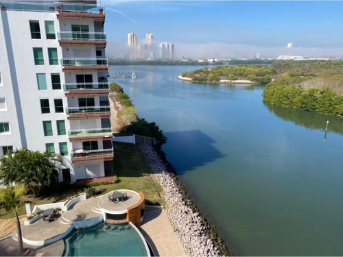 Imagen 5 de 15 de Departamento En Venta En Marina Mazatlan