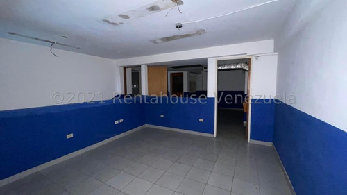 Imagen 12 de 14 de Mayerling Gonzalez Bm Vende Local Comercial Mls #21-23931