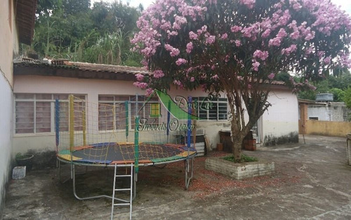 Linda Chácara Completa Com Mais De 2.000 M² Em Araçariguama/sp.