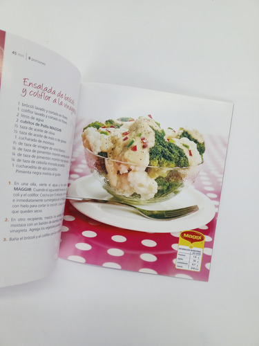 Libro Menús Para Toda La Semana 6 - Maggi. Recetas. Comidas