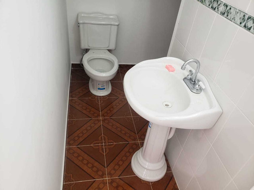 Imagen 8 de 14 de -frente Fracc. Santa Elena, Panotla, Vendo Casa Nueva, $975,000.00