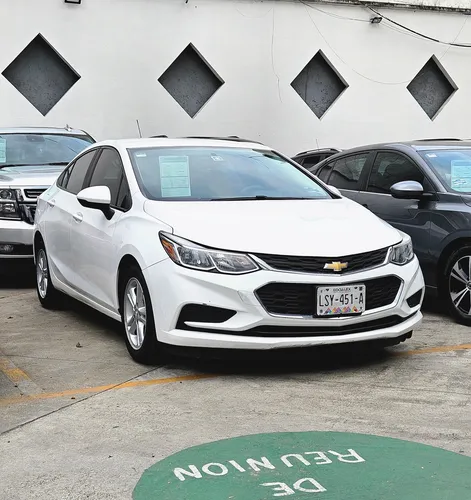 Chevrolet Cruze 1.4 Ls Mt