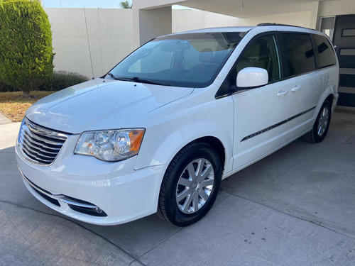 Chrysler Town & Country 3.6 Lx Mt