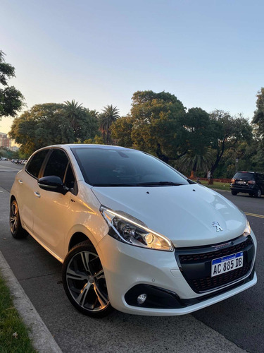 Peugeot 208 Gt