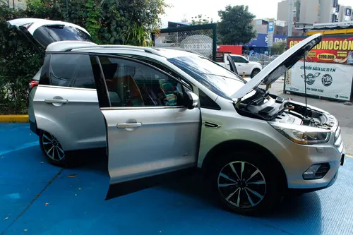 Ford Escape 2.0 Titanium At