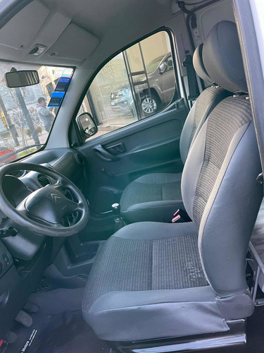 Imagen 8 de 20 de Citroën Berlingo 2016 1.6 Bussines Hdi 92cv Am54