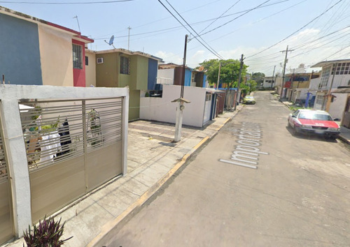 Casa En Venta De Remate Bancario Importación, Aries Ii, 91799 Veracruz, Ver. -jcbb2