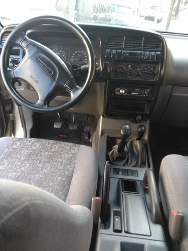 Isuzu Trooper 1998 3.1 I Scout Wagon