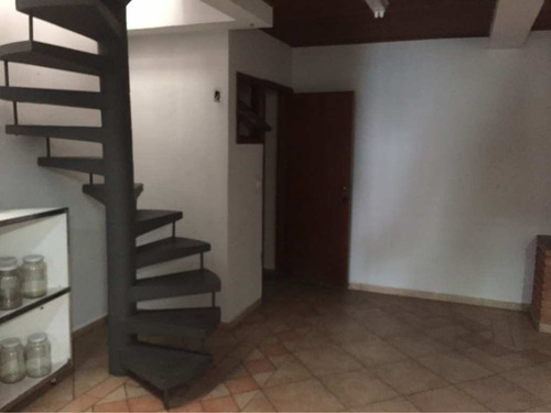 Imagem 5 de 13 de Sobrado Na Água Rasa Com 3 Dorms Sendo 1 Suíte, 2 Vagas, 220m² - So0161