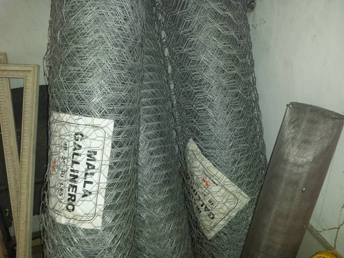 Malla Tipo Gallinero De 1,65 X 30 Mts Cal. 18