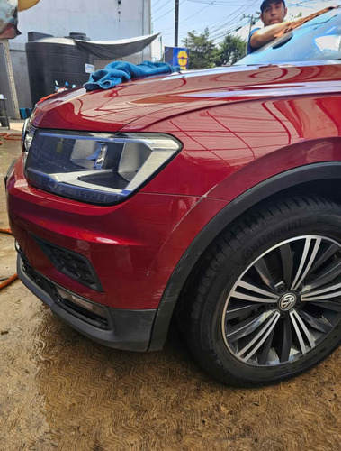 Volkswagen Tiguan 1.4 Comfortline At