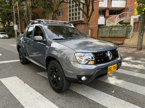 Renault Duster Oroch 2.0 Intens 4x2 Mec.